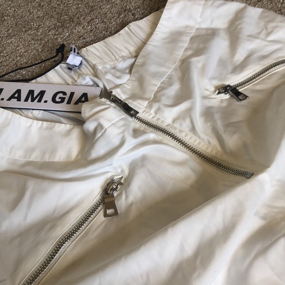 NWT I AM GIA White and Black Mesh Knee Pants - Picture 6 of 7